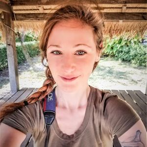 Meet your Posher, Rebecca